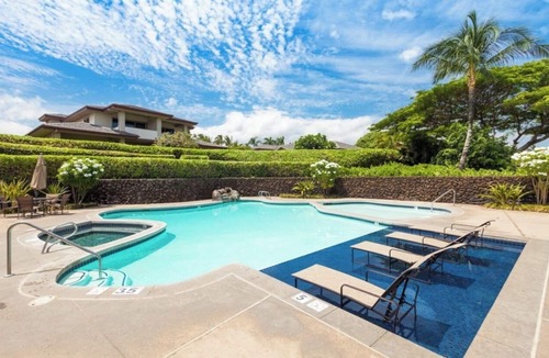 Kamuela House | New Owners! 3-Bedroom Home with Sunset Views! Beach Club/Pool/Fitness Center