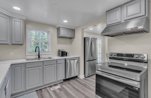 Barstow House | NEW! Peaceful Pet Friendly Chesapeake Escape