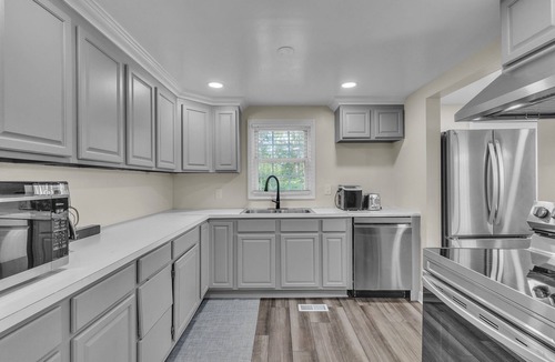 Barstow House | NEW! Peaceful Pet Friendly Chesapeake Escape