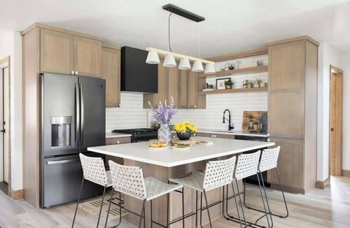 Dover Bay House | New Pet Friendly Upscale Dover Bay Bungalow