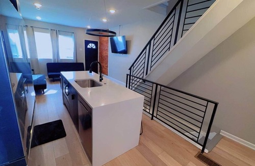 Point Breeze House | New Point breeze ,4 bedroom.