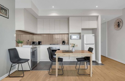 New Port Apartment | New Port Executive | By Host Solutions