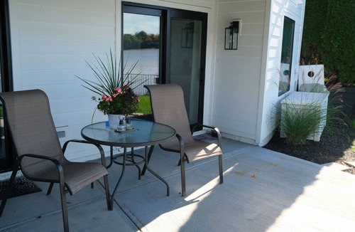 Cicero Apartment | NEW! Prime waterfront studio w/docking potential