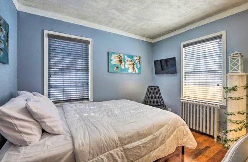 East Hartford House | New Quaint & Convenient Hideaway Great Location