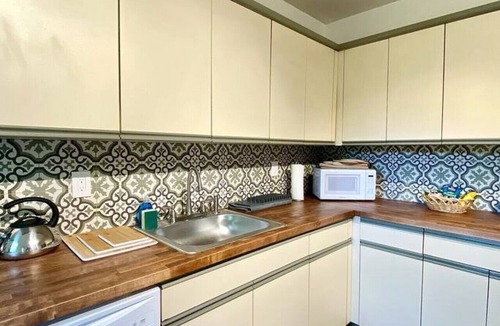 Hurleyville House | New! Relaxing Agrihood Bungalow Getaway-Fireplace/WiFi