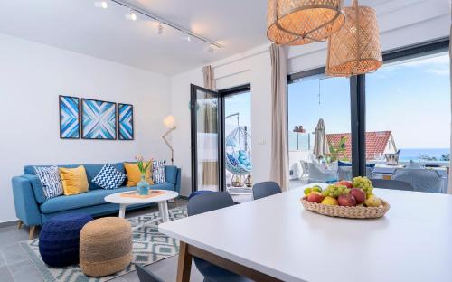 Krizni rat Apartment | NEW! ReLux - ZF Hvar