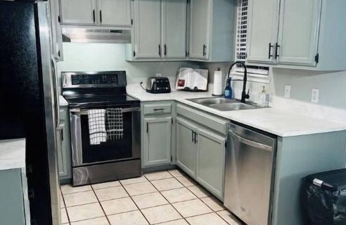 Enid House | New Remodel 3BD/2Bath Weekly/Monthly Discounts available