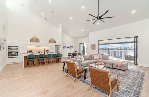 Eight Lakes House | New Remodel! Pool, Spa & Tiki | Thunderbird Lake