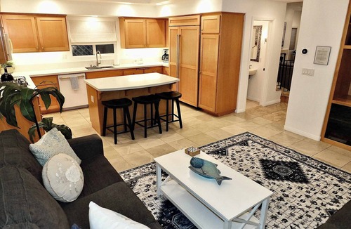Belmont Shore House | New Remodel Rooftop Deck World Cup Sleeps 8+