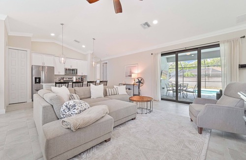 Bonita Springs House | New Remodeled and Quiet 4 bed pool home by Coconut Point - Close to Beaches!