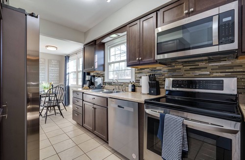 Fairborn House | NEW! Remodeled | Central Location