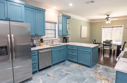 Dallas House | New! Remodeled Open Concept Home near Love Field, Oak Lawn, Medical District with Private Entry Gate