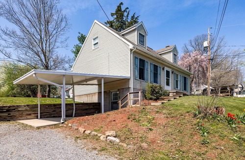 Mifflinburg House | New Renovated House within Campground