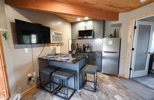 Mancelona Condo | NEW Renovated Kitchen! Upscale throughout. 1 bedroom KING bed. sleeps 2 WIFI