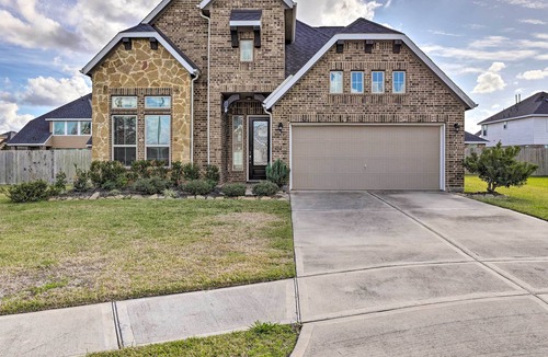 Richmond House | NEW! Richmond Vacation Rental w/ Deck + A/C!