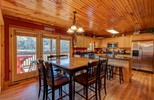Todd Cabin | New River Ramble - riverfront with massive game room, hot tub, fire pit
