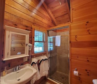 Galax Resort | New River Trail Cabins
