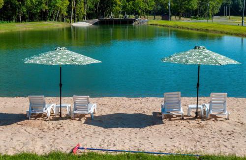 Golden House | New! Riverfront, Free Firewood, Sport Fishing Pond