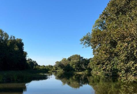 Golden House | New! Riverfront, Free Firewood, Sport Fishing Pond