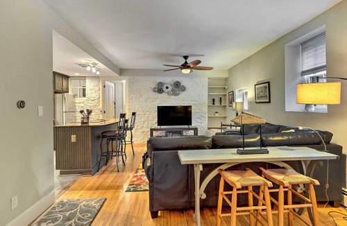Corn Hill Apartment | NEW! Rochester Garden Apt in Historic Corn Hill!
