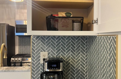 Brewerton House | New Romantic Lake House!