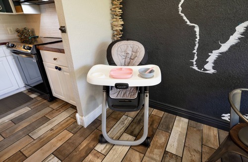 Kahuku Condo | NEW! RusticLuxe — Fully Custom Boss Cabin at Turtle Bay