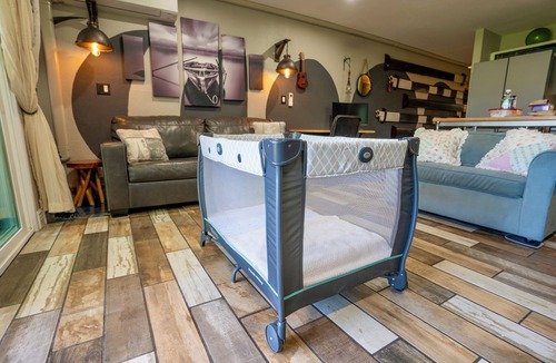 Kahuku Condo | NEW! RusticLuxe — Fully Custom Boss Cabin at Turtle Bay