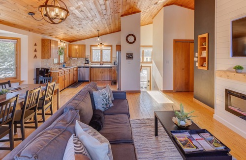 Thornton House | NEW! Scenic White Mountains Retreat