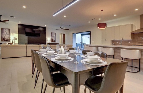 Shea North Estates House | NEW Scottsdale 7BR Luxury Estate - Pool, Spa, Pickleball - Sleeps 24