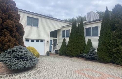 Mashpee House | New Seabury Home with Golf Course Views