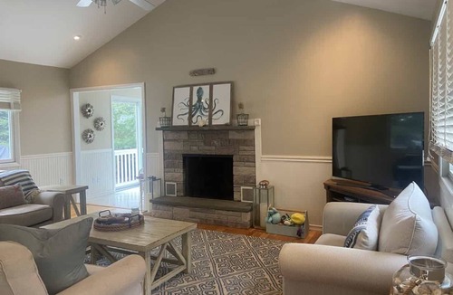 Mashpee House | New Seabury Home with Golf Course Views