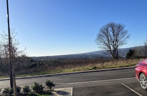 Sheffield House | New Sheffield Luxury 3BDR Home, free WIFIParking