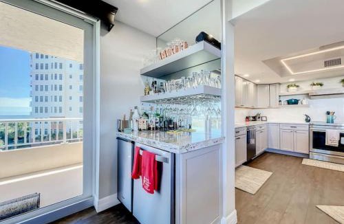 New Smyrna Beach Apartment | New Smyrna Luxury Beachfront Condo