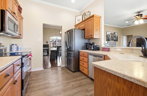 Tuscola House | New! Spacious 3BR Getaway, Sleeps 6, Easy Access to Abilene