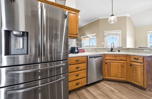 Tuscola House | New! Spacious 3BR Getaway, Sleeps 6, Easy Access to Abilene