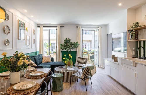 Jean-Medecin Apartment | NEW! Spacious 4BR-3BTH, heart of Nice, AC, elevator