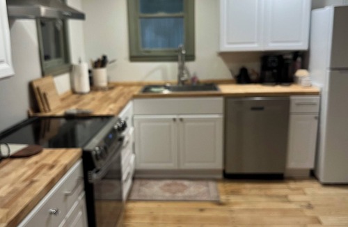 Lebanon Springs House | NEW! Spacious 4BR Ski Getaway - Minutes to Jiminy & Bousquet