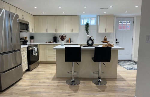 Newmarket House | New Spacious Airy Newmarket Guesthome