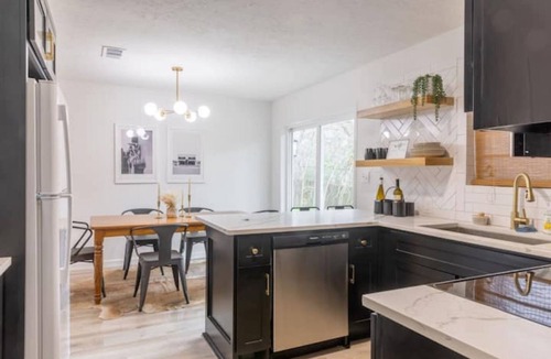 Brenham House | New! Spacious Home, Close to Downtown!