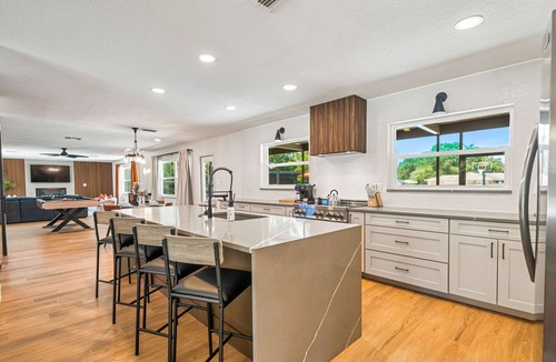 Clearwater House | NEW & Spacious! Mini Golf, Pool, Hot tub, Pickleball, B-Ball, Playground+