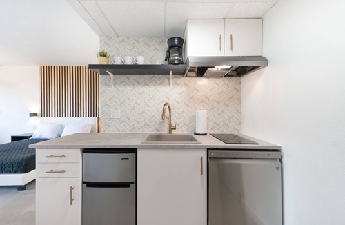 Southwest Orlando Condo | NEW - Spacious Studio close to Theme Parks