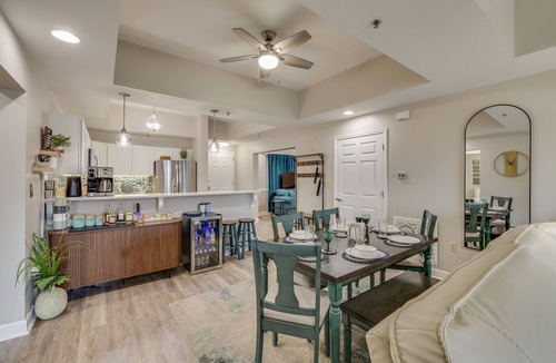 Bluff City Condo | “New” SpeedwaySkyview, Elevated Living, Elevator