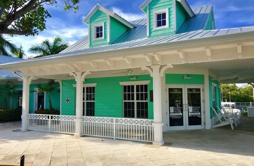Boynton Beach Apartment | New! Studio close to the beach!