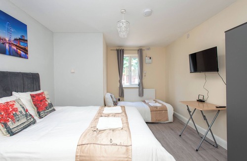 London Borough of Bromley Apartment | *New Studio* Cosy and Clean Zone 6 Cheslfield 2