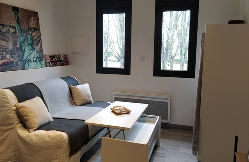 Roseraie House | New studio. Large terrace