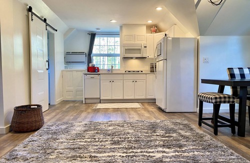 Stowe Hollow Apartment | NEW! Studio Loft in Stowe Hollow