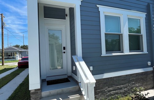 East Ybor Apartment | New Stylish 1BR Private Entry Walk to Ybor City Bikes Included