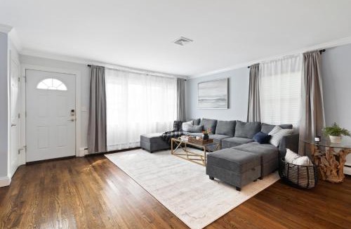 Cove - East Side - Shippan House | New Stylish Beach Home near Stamford Downtown/Cove Beach/40 min to NYC