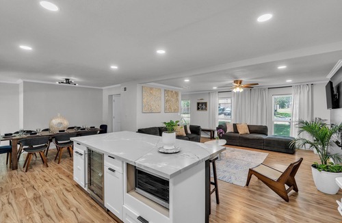 Flower Mound House | NEW! Stylish Flower Mound Home with Private Pool