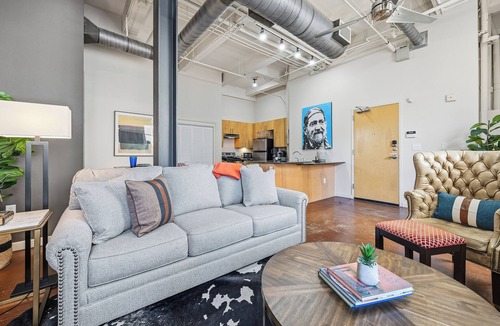 Downtown Fort Worth Apartment | New Stylish Loft Downtown FTW in Sundance Square